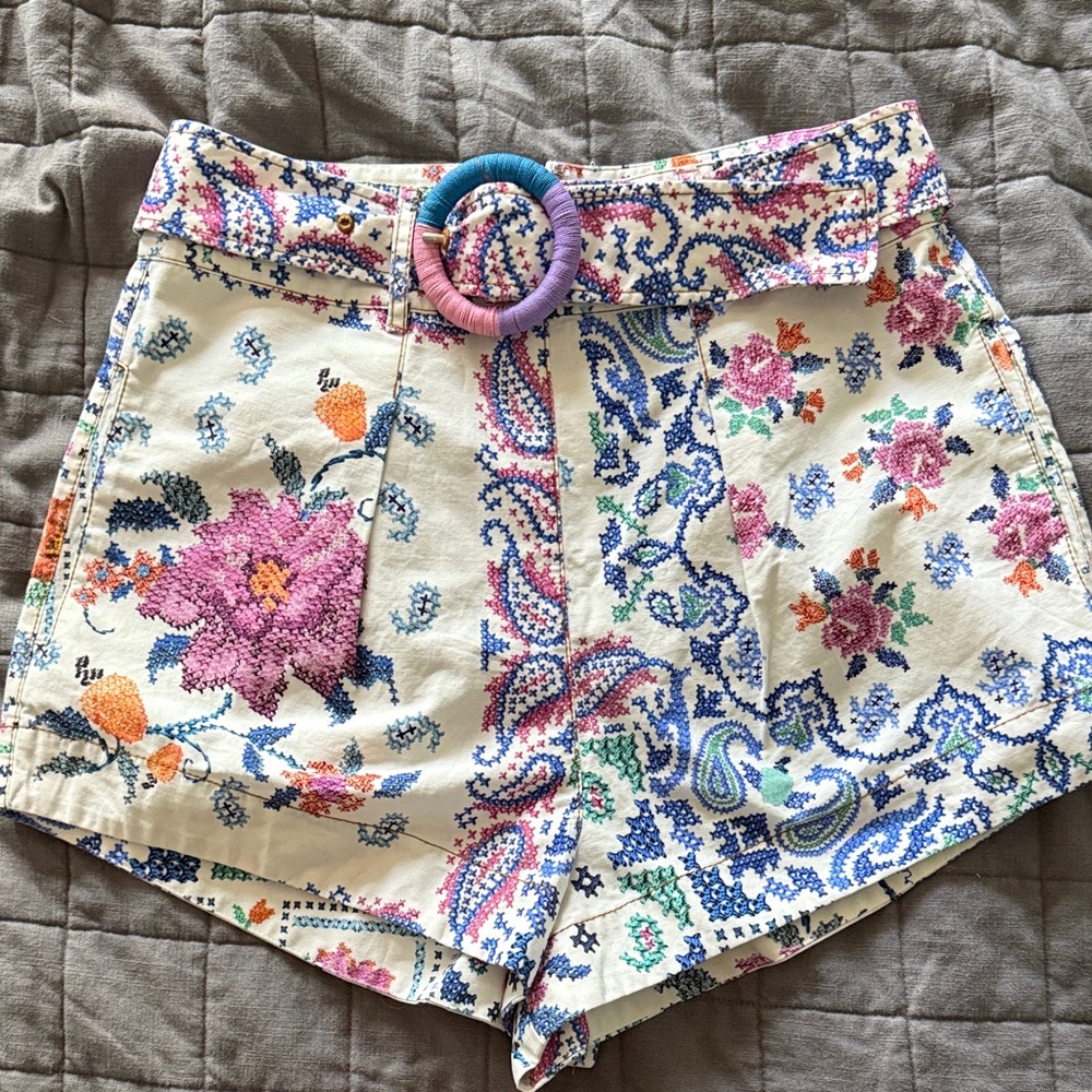 FARM Rio Cream Floral Embroidered High-Waist Shorts with Multicolor Belt